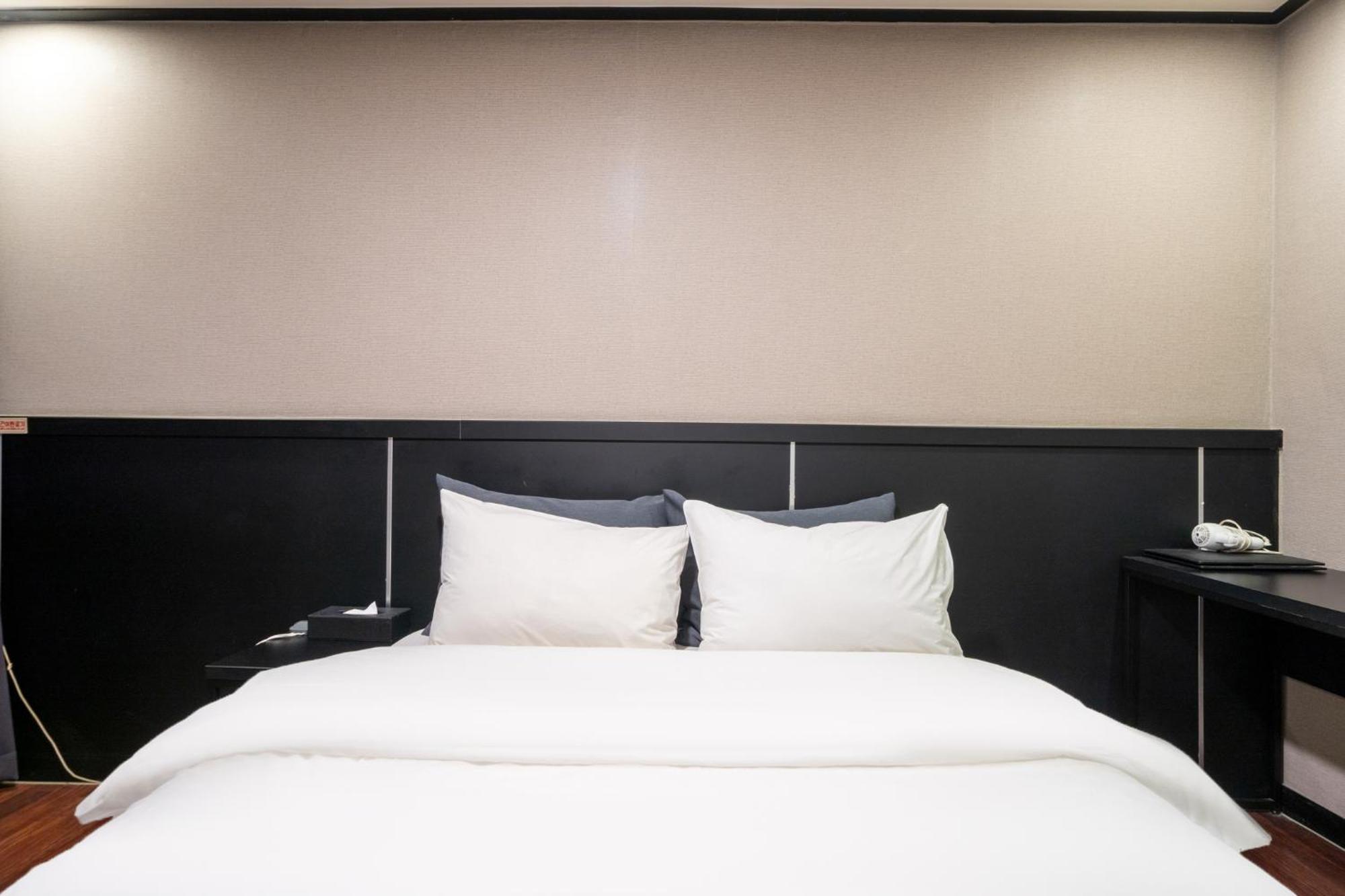Hotel Kabo Pyeongtaek Extérieur photo